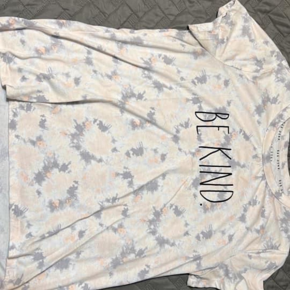 Be Kind Tee
